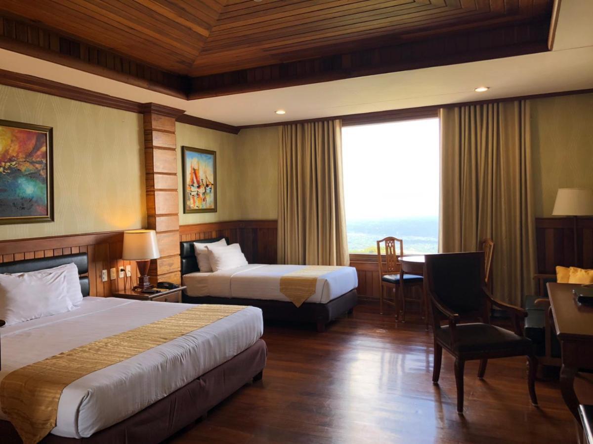 Alta D' Tagaytay Hotel Tagaytay City Exterior foto