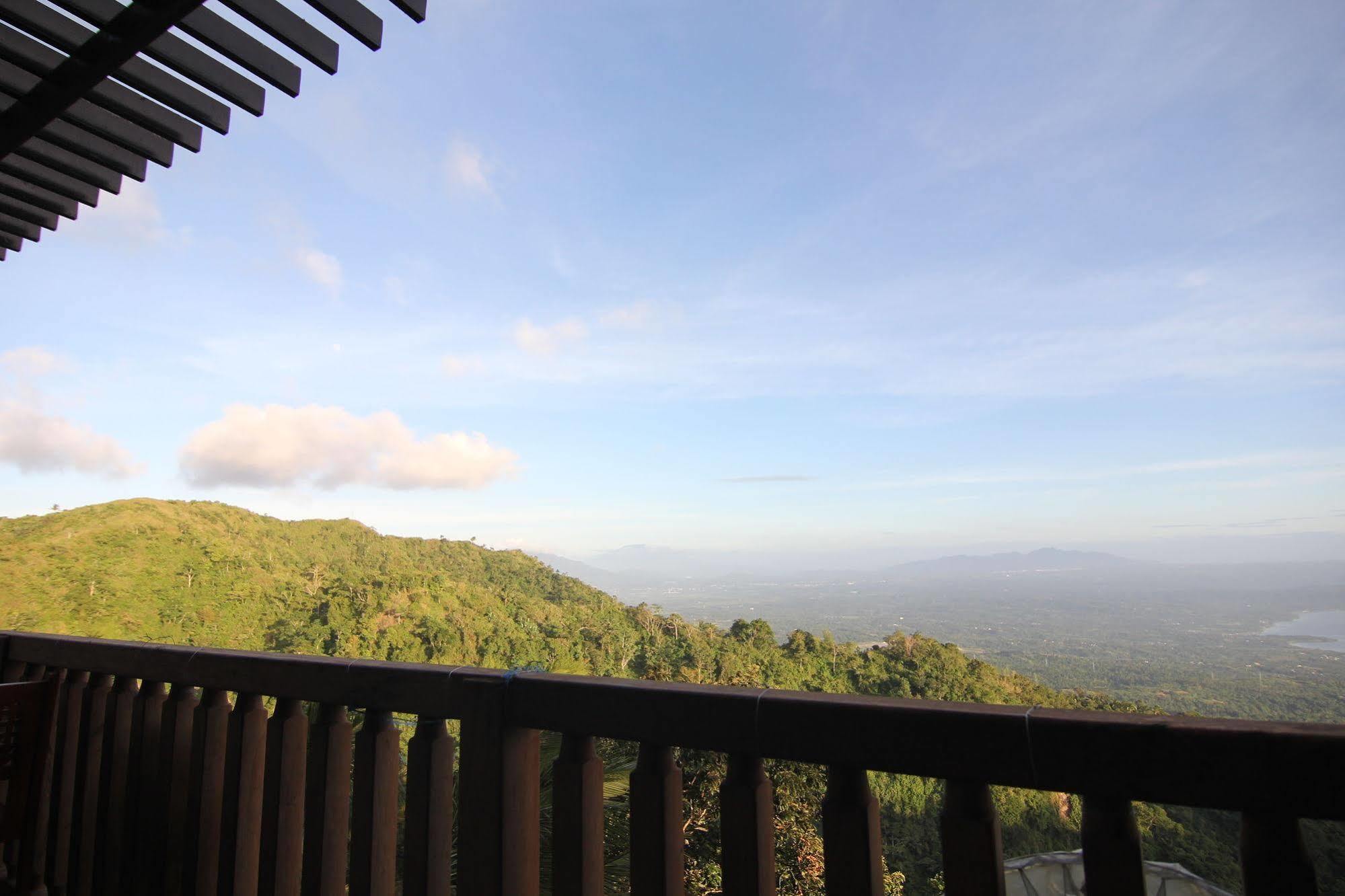 Alta D' Tagaytay Hotel Tagaytay City Exterior foto